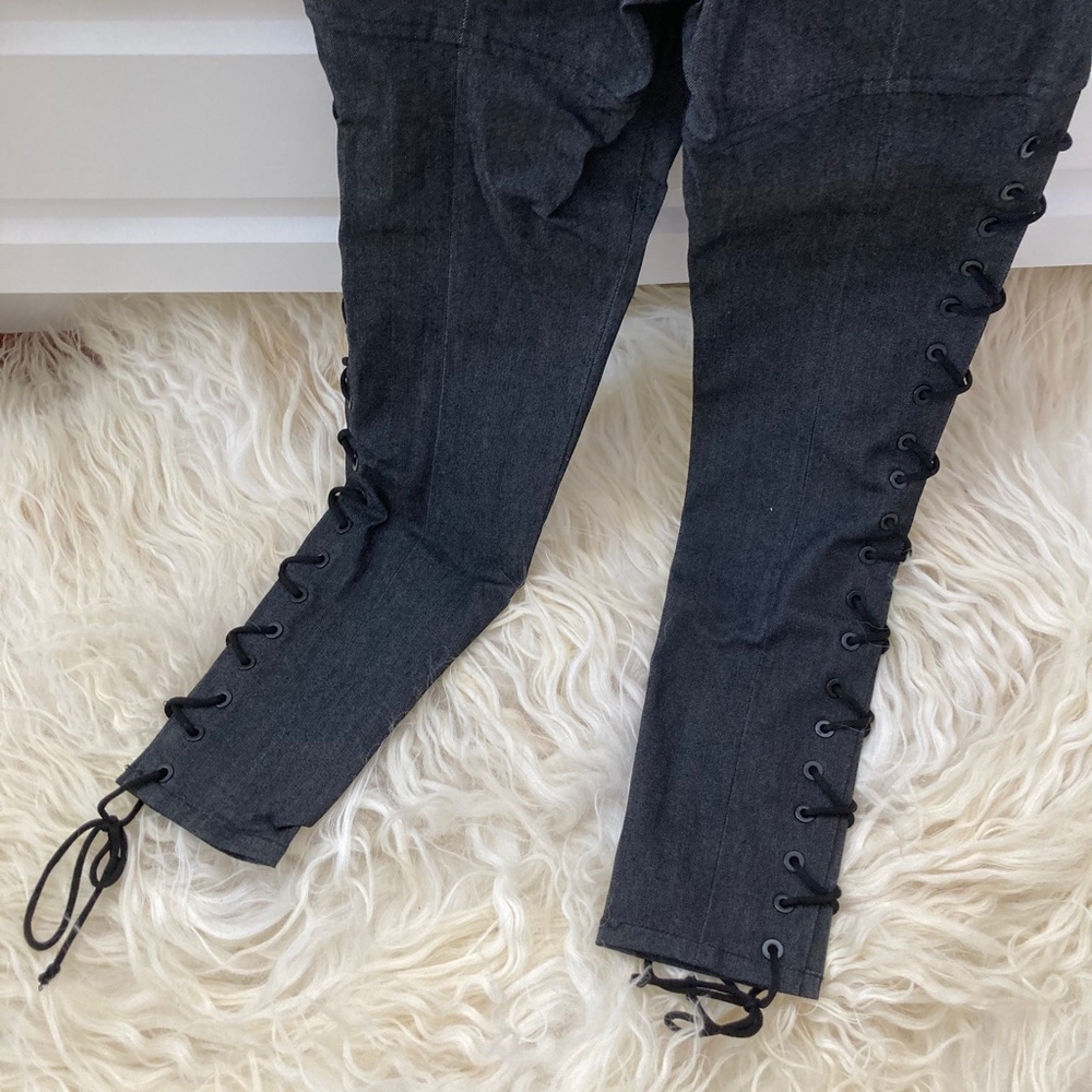 CINQ À SEPT Mid-Rise Skinny Jeans - Picture 10 of 13